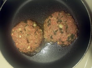 You can call them spinach oatmeal burgers.